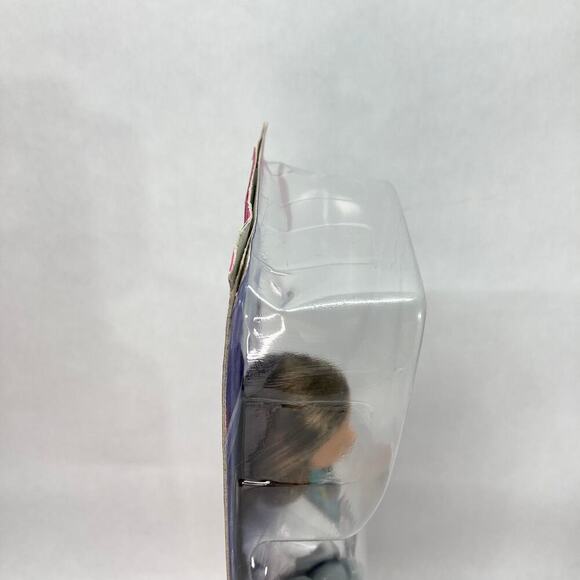 Barbie You Can Be Anything Play Set Pet Vet Doll and Gray Kitty GJL63 Mattel NIP - Picture 7 of 12